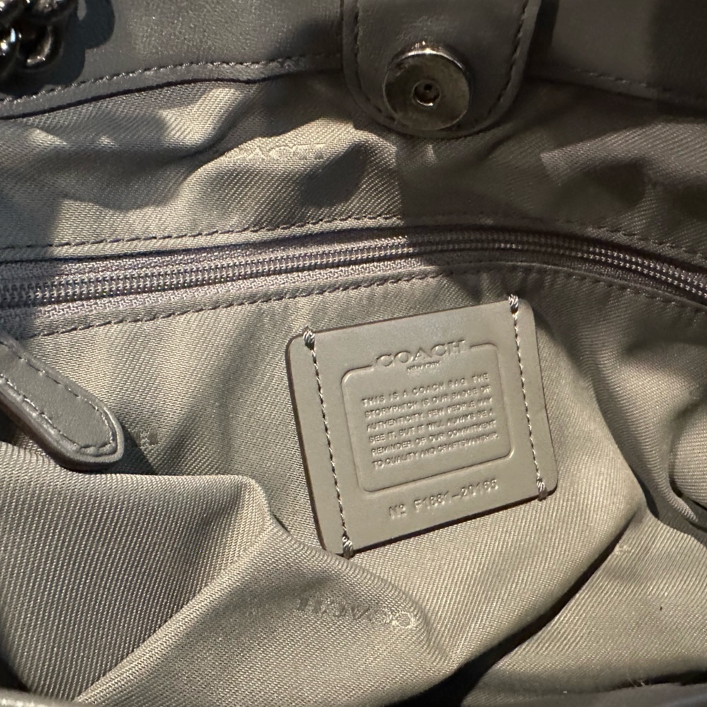 Barely used suede & leather Coach purse - Picture 5 of 12